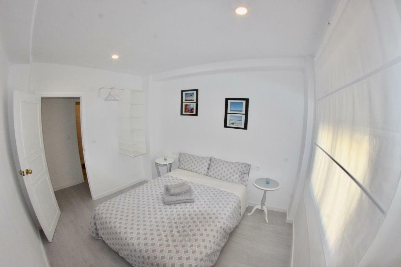 Carmen Apartments Station マラガ エクステリア 写真